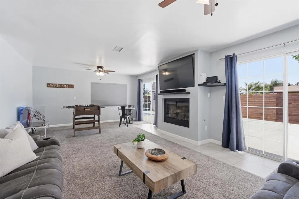 https://cdn.realtyfeed.com/cdn/127/306723477/366e0f6a0a8328d5378651a8d61902f3.webp