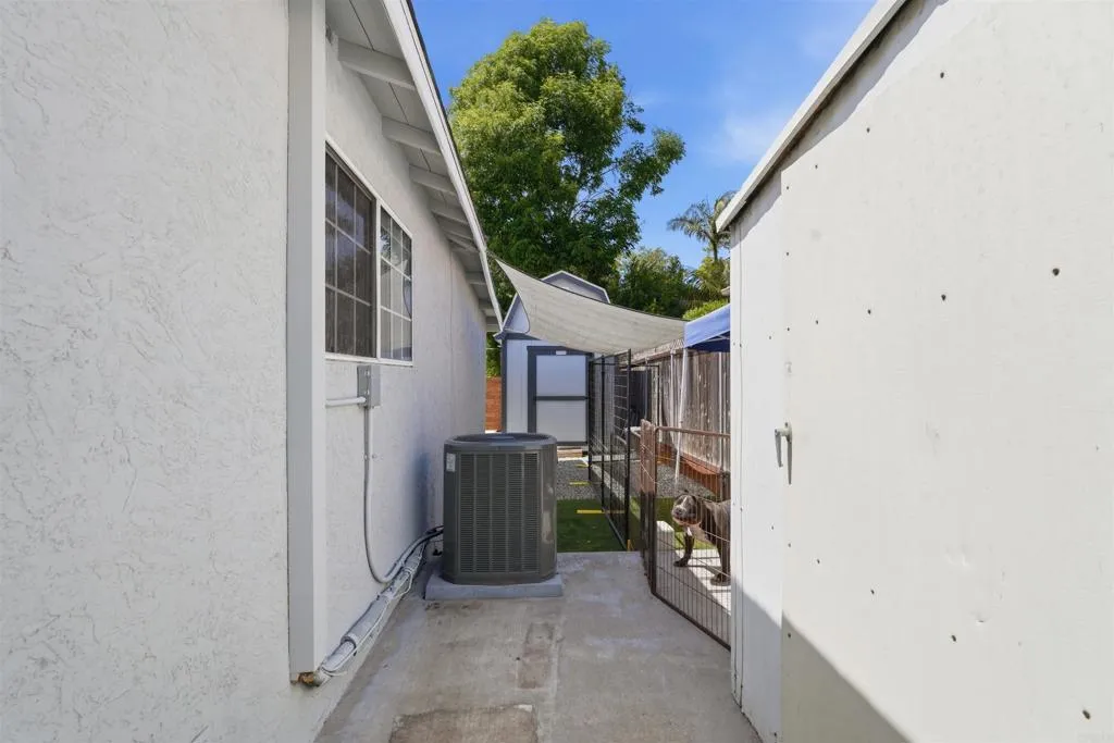 https://cdn.realtyfeed.com/cdn/127/306723477/9c0e166df1783ee1b4f86fa3c99c204e.webp