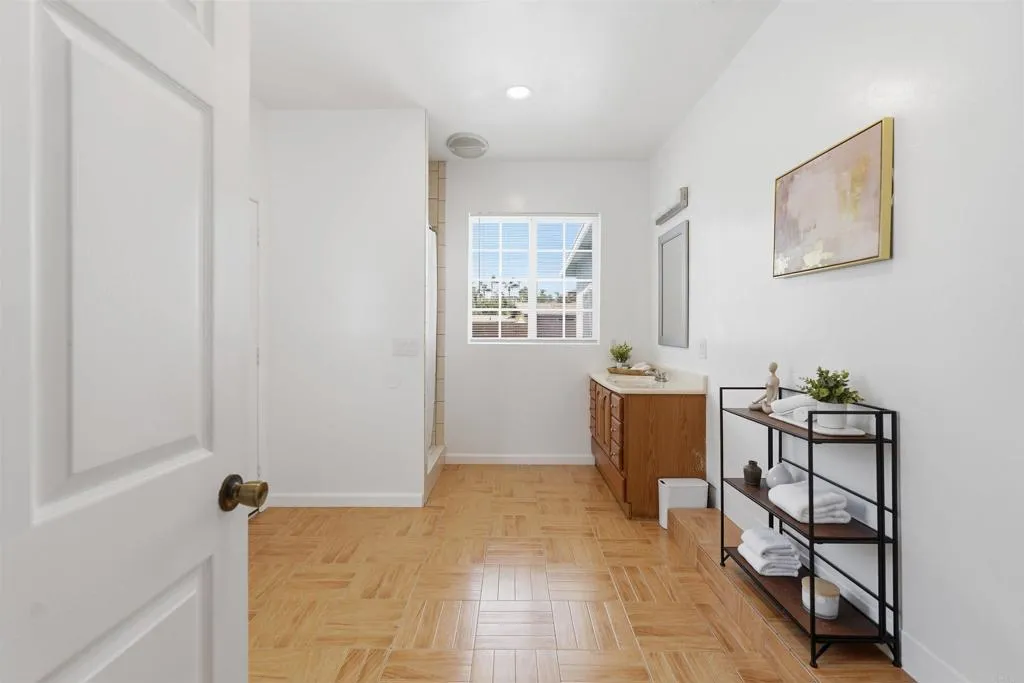 https://cdn.realtyfeed.com/cdn/127/306723477/9d0ffa3838fb876ffa9eca0cbd25a7fe.webp