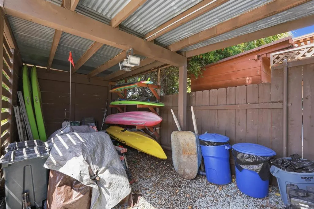 https://cdn.realtyfeed.com/cdn/127/306723477/a55a9b4b921642d3e8e57650eb660867.webp