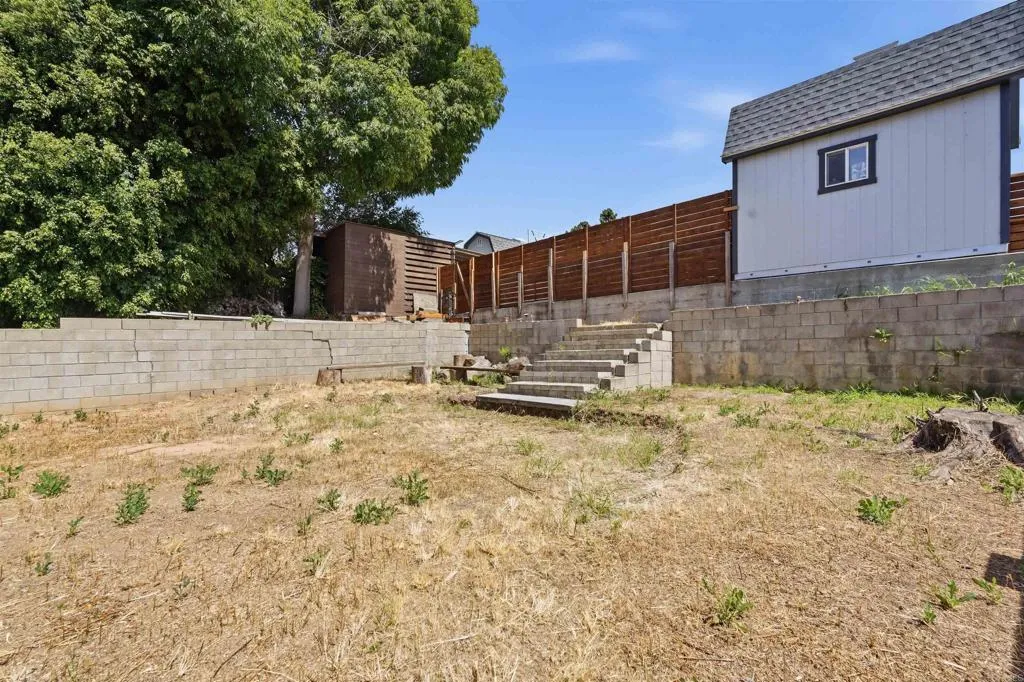 https://cdn.realtyfeed.com/cdn/127/306723477/a8830496c9ff1cf13be5d10f6bd2a4cf.webp