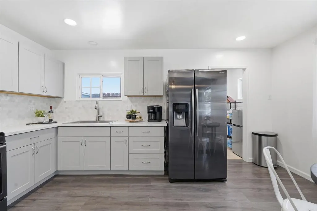 https://cdn.realtyfeed.com/cdn/127/306723477/c2621e261d0ee1e859efa22cb12ba981.webp