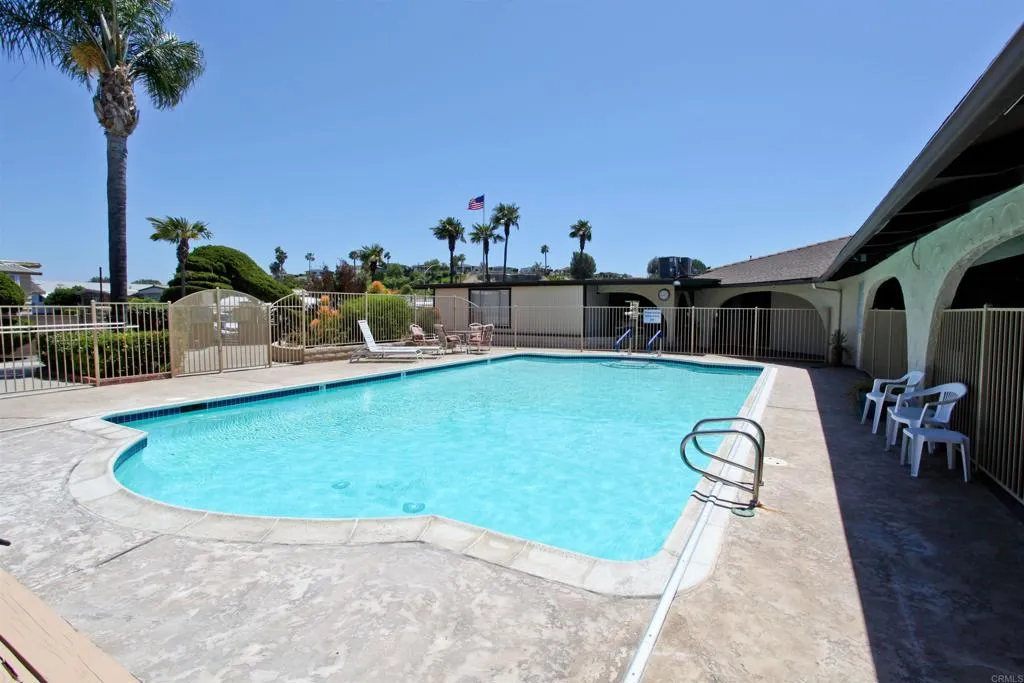 https://cdn.realtyfeed.com/cdn/127/306723499/7e722f29aaddd743cf98c7210510ec3c.webp
