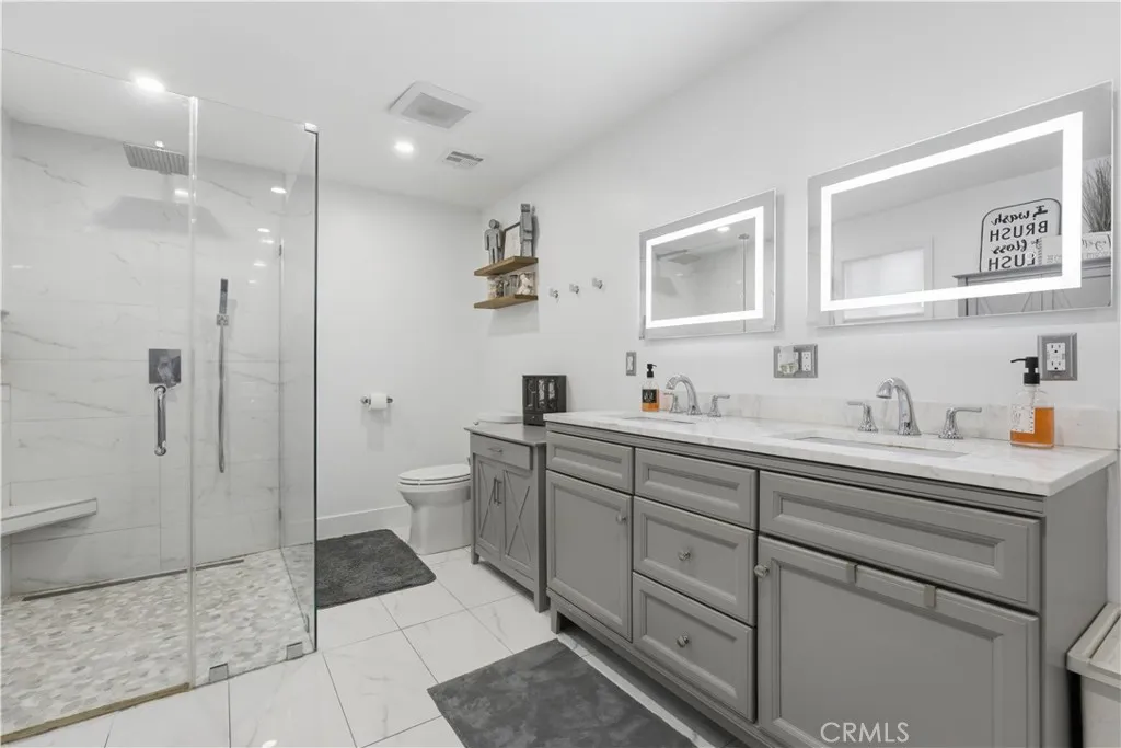 https://cdn.realtyfeed.com/cdn/127/306723500/6bec0f8463361e38e1bd6c3a70a9d290.webp