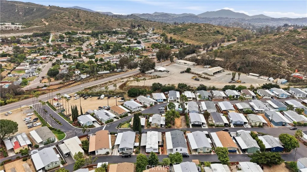 https://cdn.realtyfeed.com/cdn/127/306723500/9af3817153b4cb9953a8f5bd0941b28e.webp