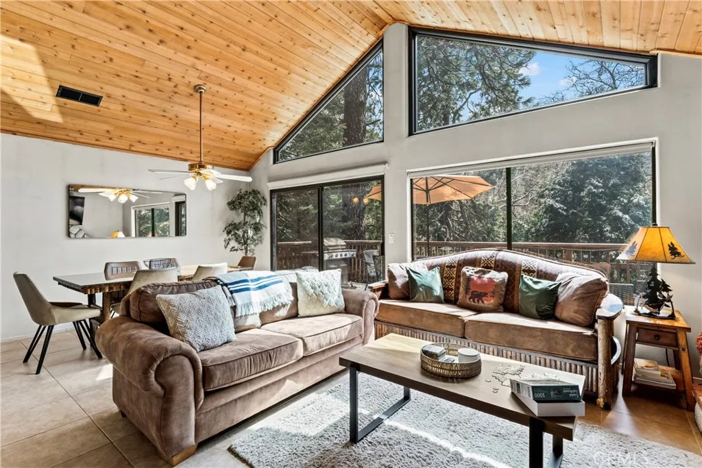 791 Virginia Court, Lake Arrowhead, CA 92352 - Photo 4 of 40, Lake Arrowhead, CA
