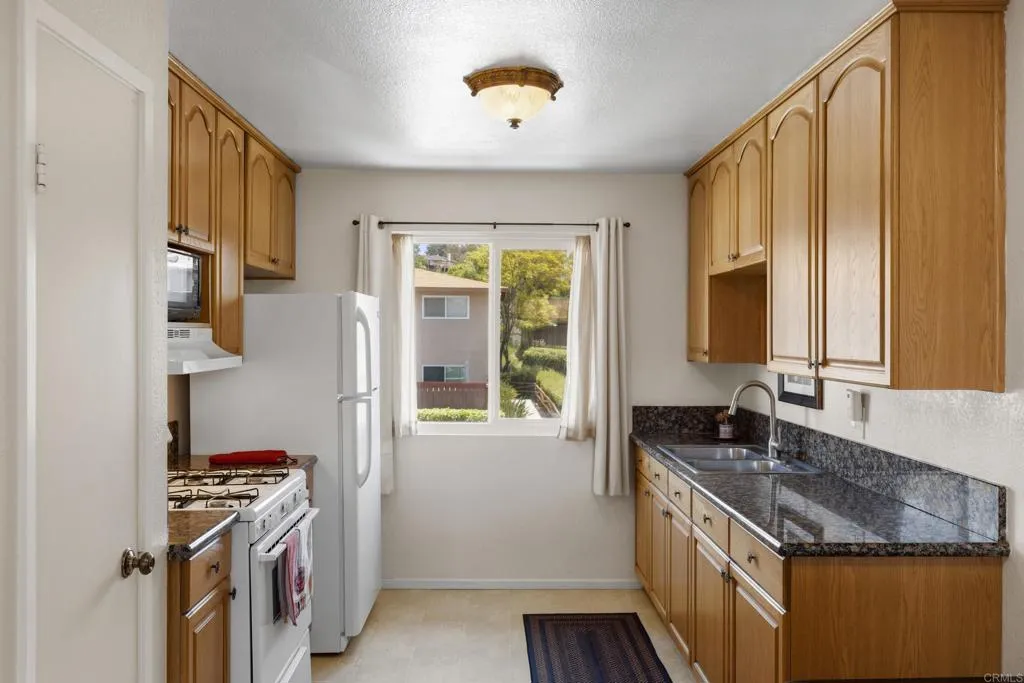 Photo #6: PTP2603880 Listing: Photo #6