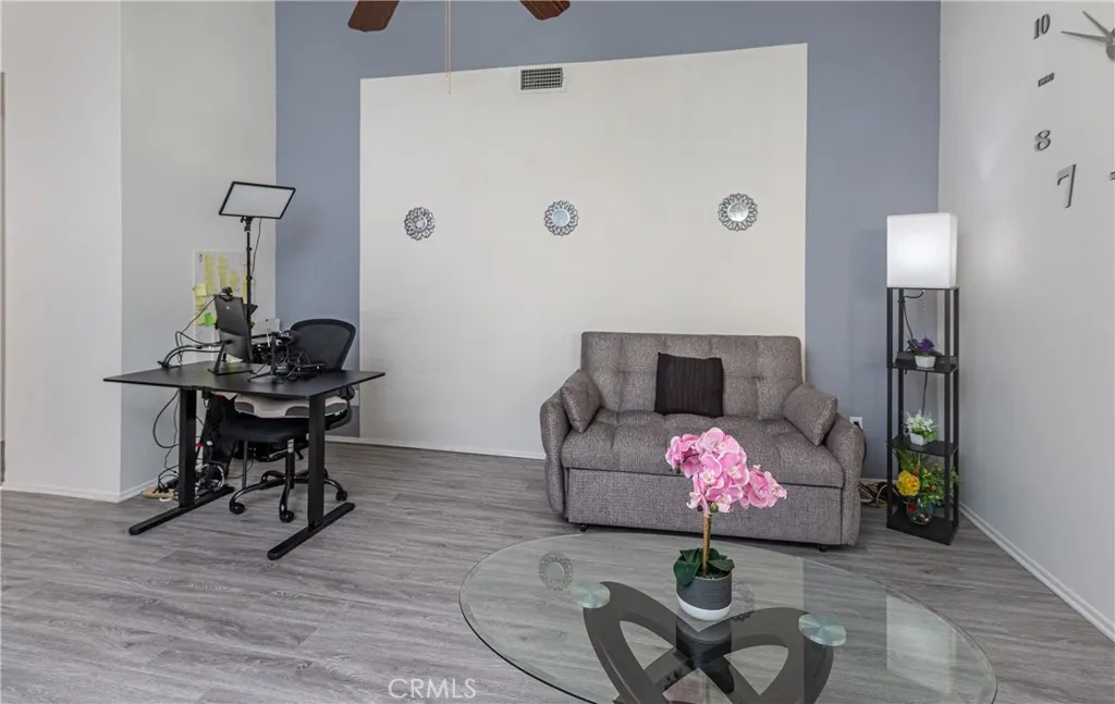 13982 Olive Grove Lane, Sylmar, CA 91342 - Photo 5 of 33, Sylmar, CA