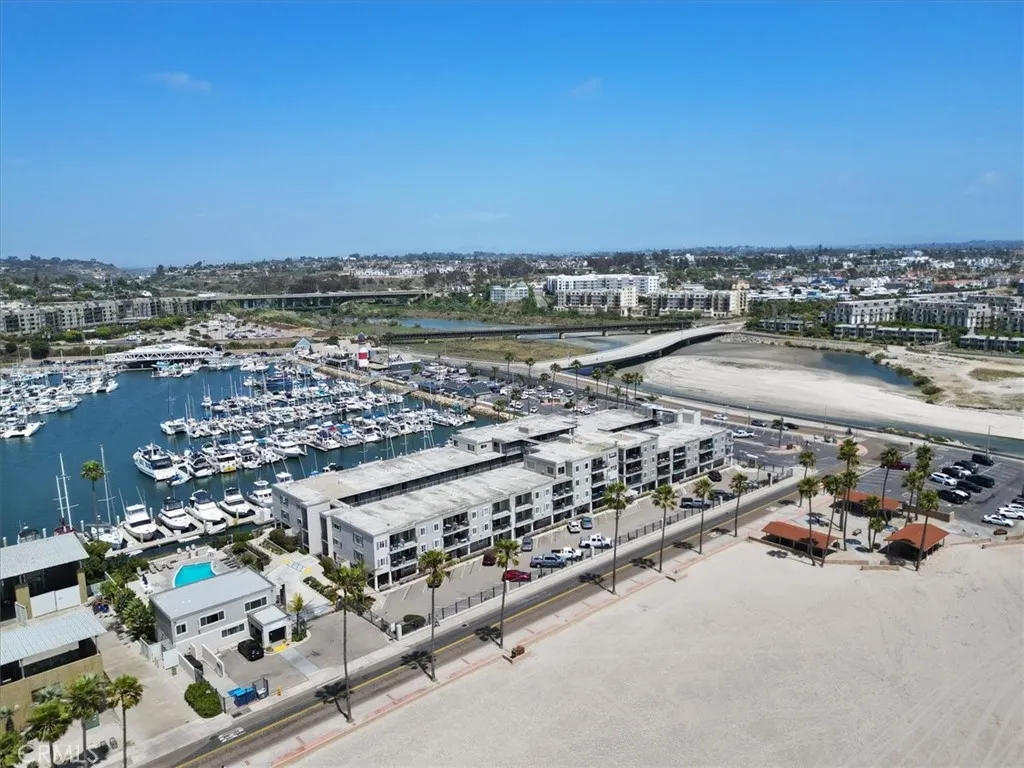 https://cdn.realtyfeed.com/cdn/127/306723602/0573ea45a6498e534d700d5e8f4fb706.webp