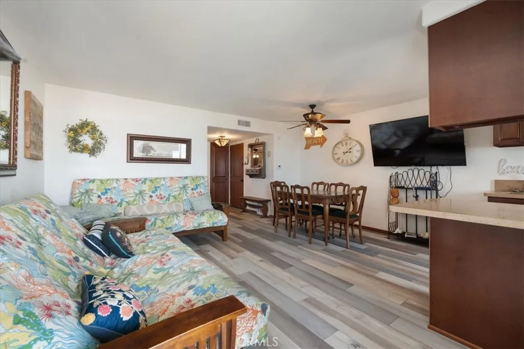 https://cdn.realtyfeed.com/cdn/127/306723602/98d6b78603f4b39a1d55c46c8ce80589.webp