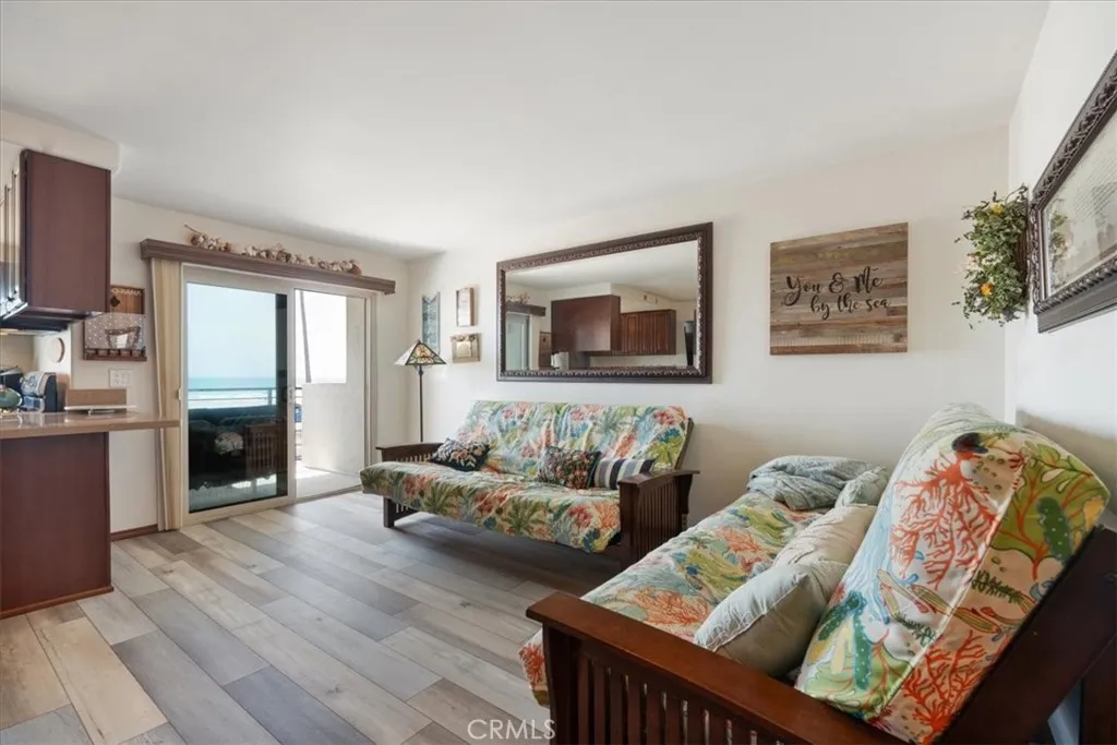 https://cdn.realtyfeed.com/cdn/127/306723602/f72b9108b5c1e3d9fb9578c2921d1f31.webp