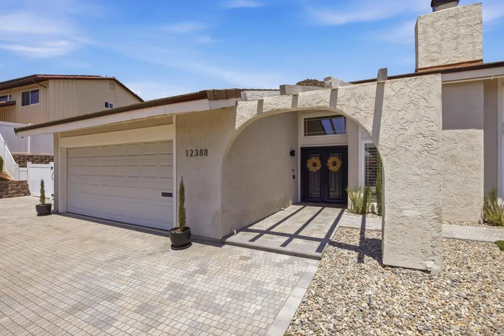 https://cdn.realtyfeed.com/cdn/127/306723660/300167157854b1bd2872ca804f902134.webp