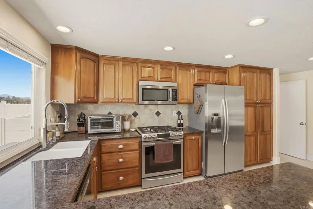 https://cdn.realtyfeed.com/cdn/127/306723660/a07a192ed7a141f7d4387b8e904da397.webp