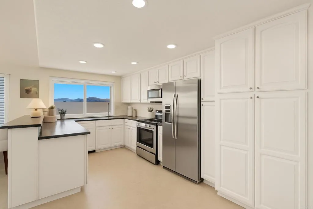 https://cdn.realtyfeed.com/cdn/127/306723660/eaeaddf62b276475d849ee258141b457.webp