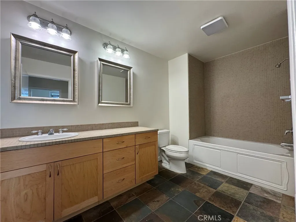 Photo #14: SW26110220 Listing: Photo #14