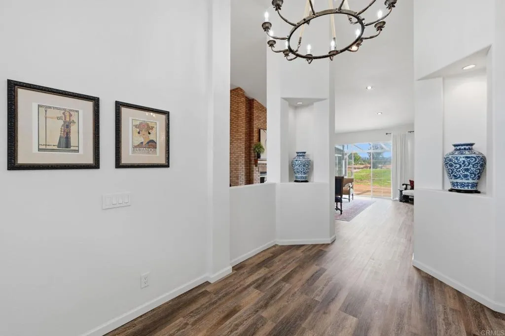 https://cdn.realtyfeed.com/cdn/127/306723718/43757313ba9d246e3e8736d3692eaf80.webp