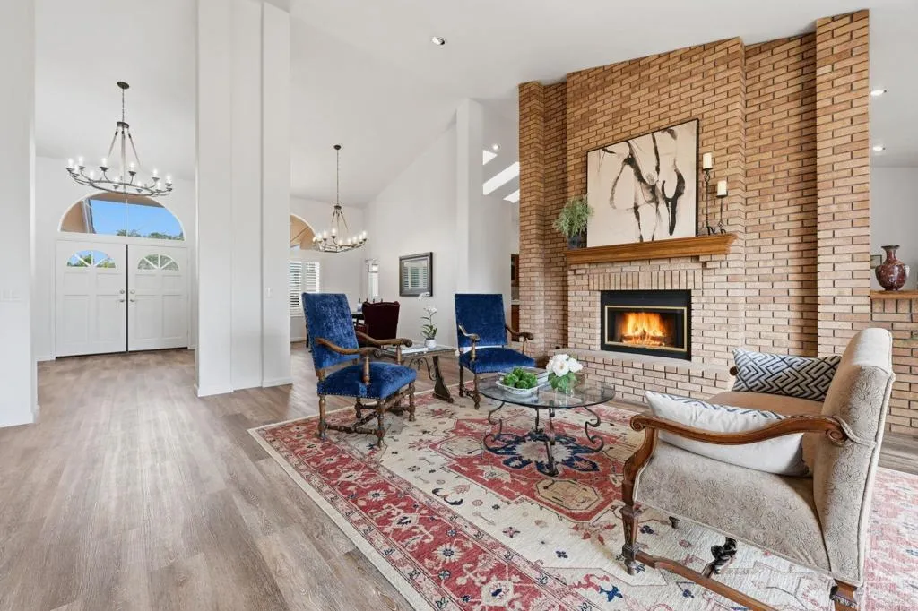 https://cdn.realtyfeed.com/cdn/127/306723718/52d26753b691eed13af0063d3a541b6b.webp