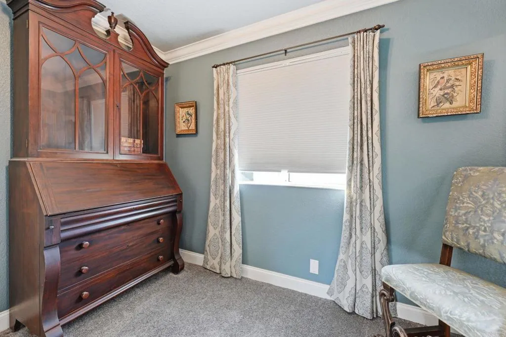 https://cdn.realtyfeed.com/cdn/127/306723718/54756dd2faca43e3b878646414f6612c.webp