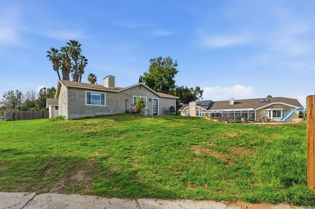 https://cdn.realtyfeed.com/cdn/127/306723718/948c20e0b7ab88dbbfcffc25ef8869ed.webp