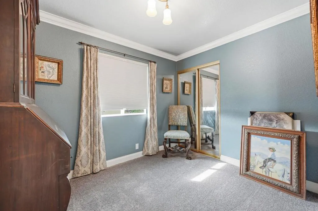 https://cdn.realtyfeed.com/cdn/127/306723718/d164b6d1532f78557bca72667e09cf22.webp