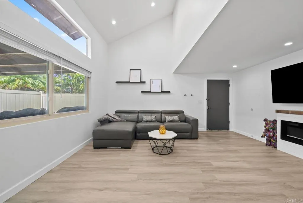 Photo #1: PTP2603885 Listing: Photo #1