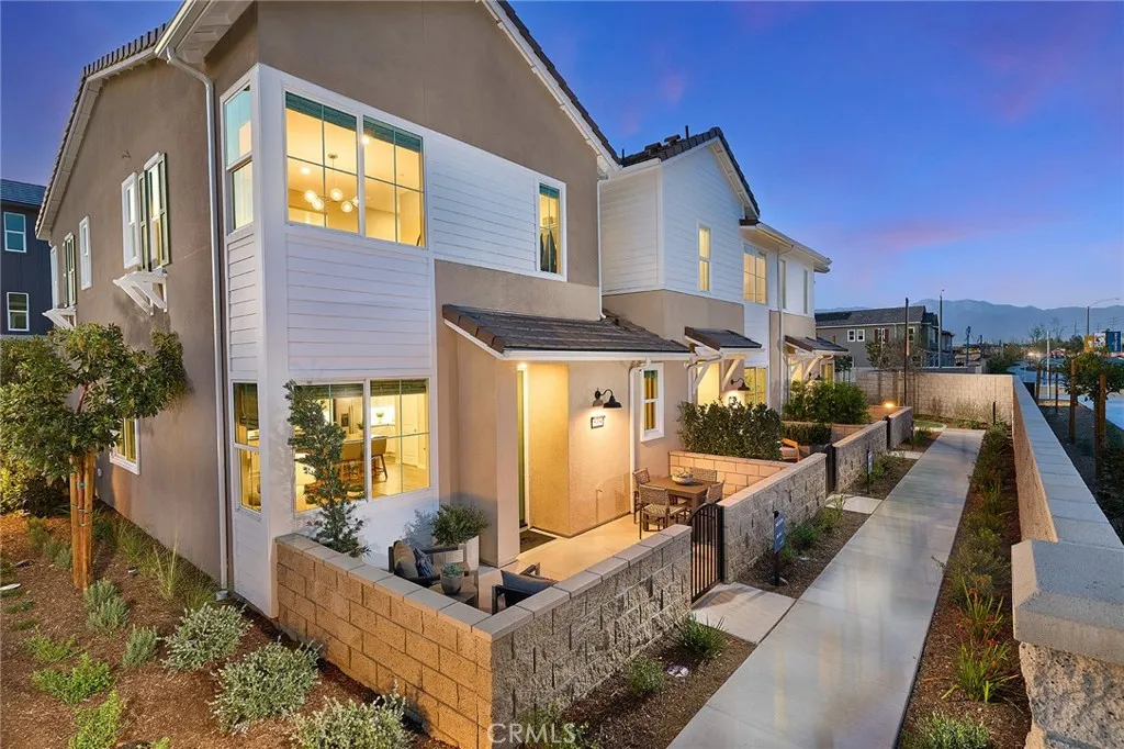 Eastvale, CA 92880
