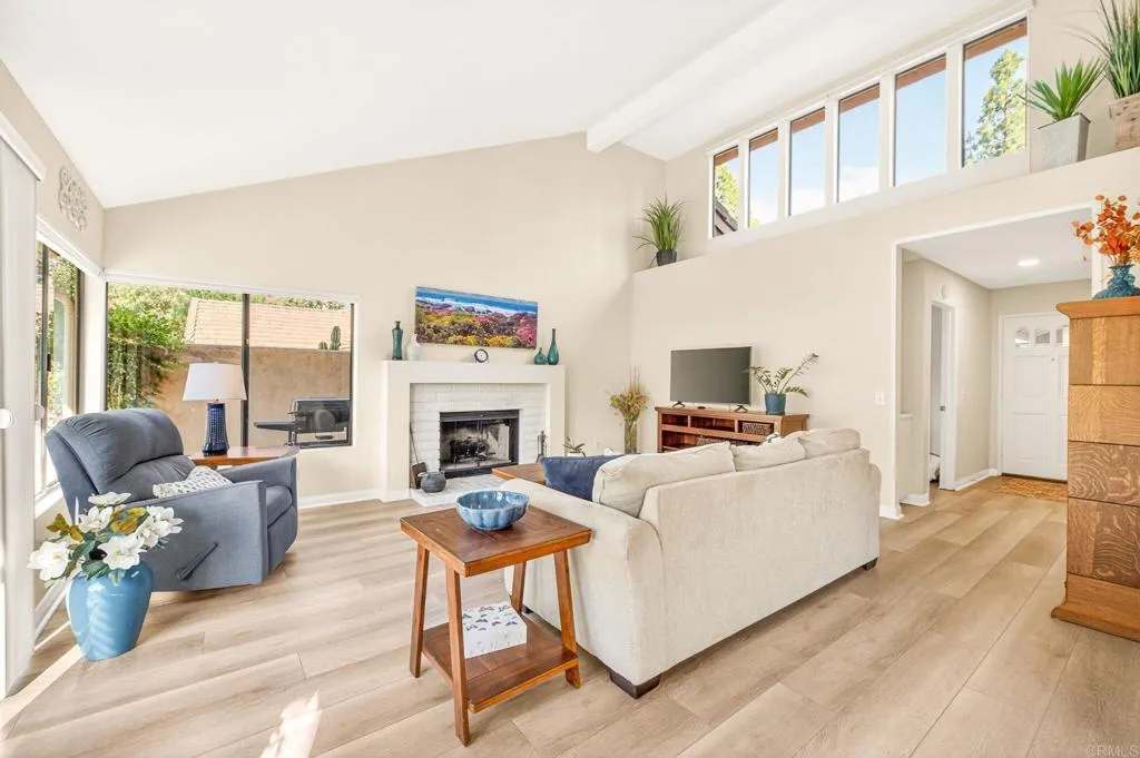 https://cdn.realtyfeed.com/cdn/127/306723868/08d2cb4cbee2f3fcf32973c4ef412b81.webp
