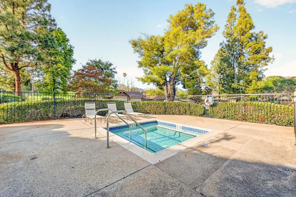 https://cdn.realtyfeed.com/cdn/127/306723868/1b15c2e22809febd2731afb7864245f7.webp