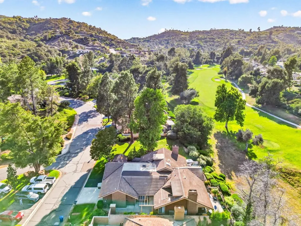 https://cdn.realtyfeed.com/cdn/127/306723868/229931da118e6f3ef8749c1c00cd525e.webp