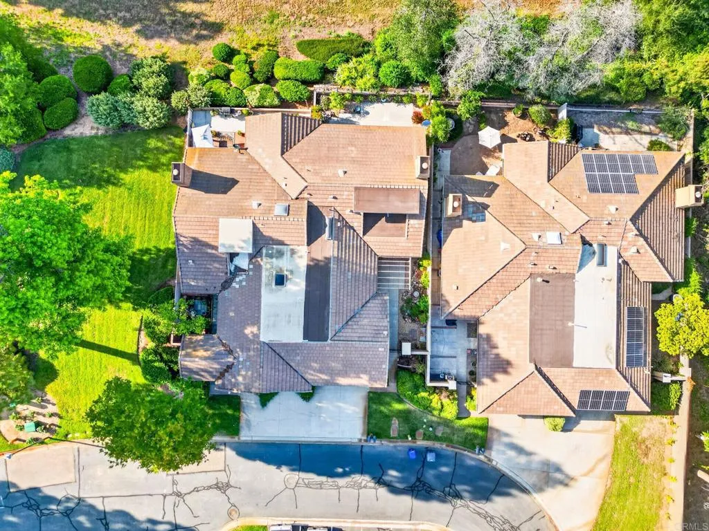 https://cdn.realtyfeed.com/cdn/127/306723868/fc05471d27cd92884f3c73a4901c10b5.webp