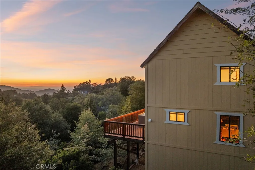 Lake Arrowhead, CA 92352