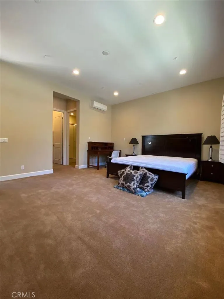 Irvine, CA 92602