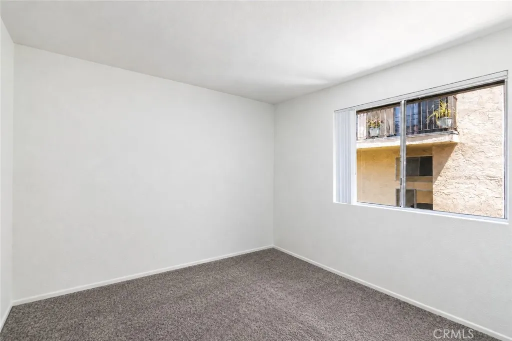https://cdn.realtyfeed.com/cdn/127/306724178/5660c21e565a1841b9e9dce973834bc5.webp