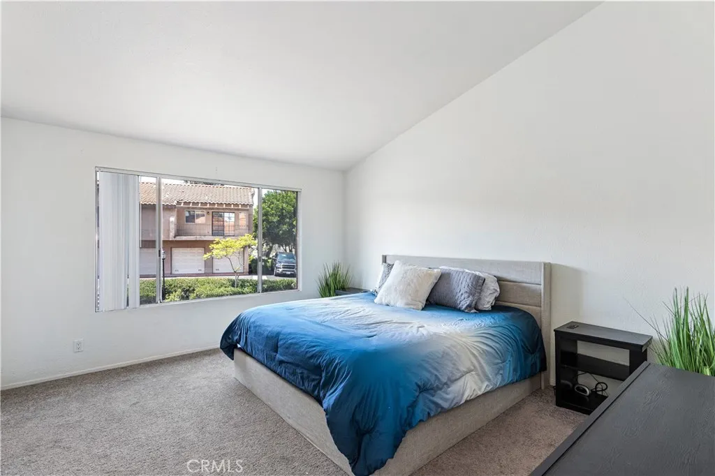 Photo #12: SW26110218 Listing: Photo #12