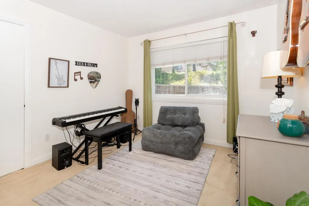 https://cdn.realtyfeed.com/cdn/127/306724203/35c2f621688ef97d97990d285cfcc38d.webp