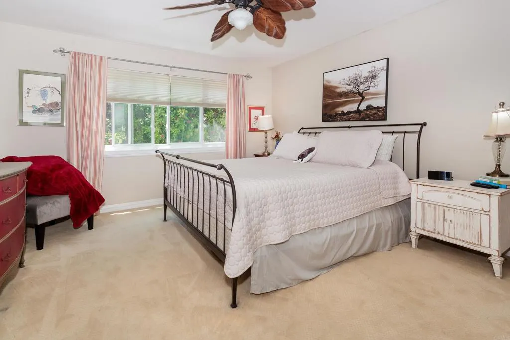 https://cdn.realtyfeed.com/cdn/127/306724203/5f357ccedb0467b1c864565065f9a014.webp