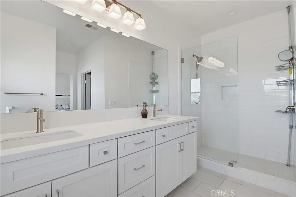 https://cdn.realtyfeed.com/cdn/127/306724219/897fc90eab931e69428d8e882e15a85a.webp