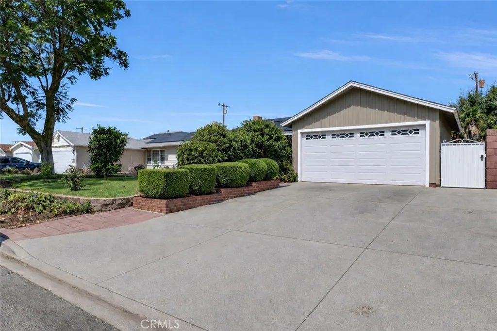 Glendora, CA 91740