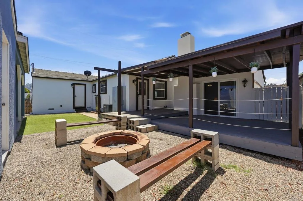 https://cdn.realtyfeed.com/cdn/127/306724241/557fba06917df12a580aecad498b1c2d.webp