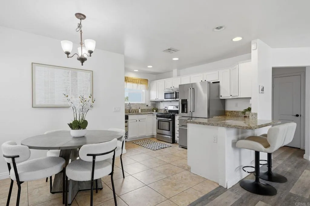 https://cdn.realtyfeed.com/cdn/127/306724241/5a60c18627f161406cb87446fa3cefc8.webp
