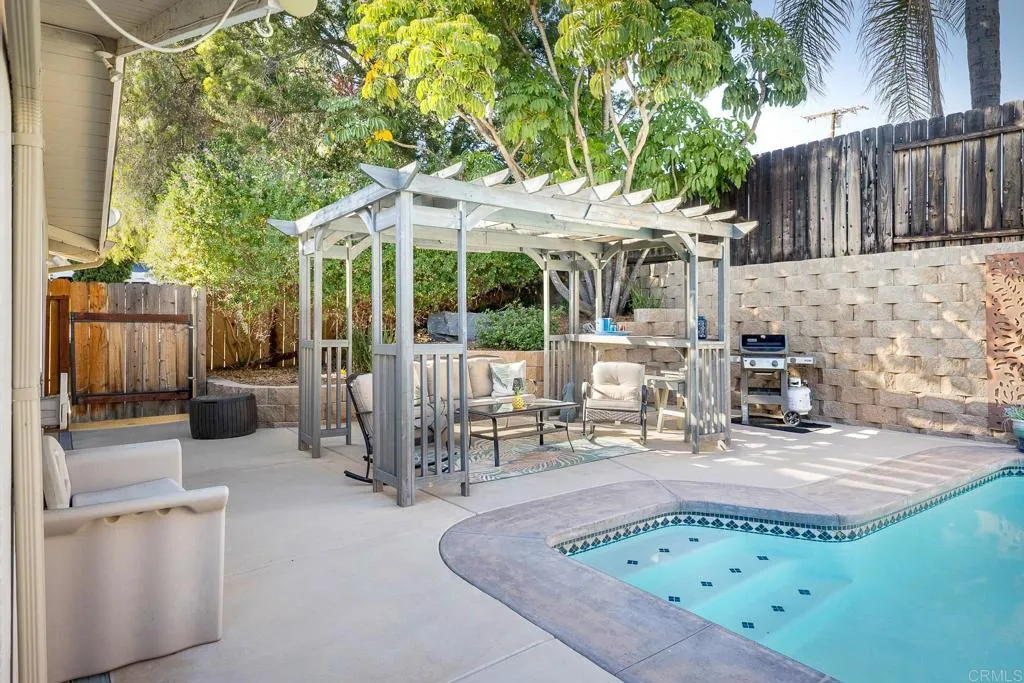 https://cdn.realtyfeed.com/cdn/127/306724265/14adfb7707f3443989d1890d6966346a.webp