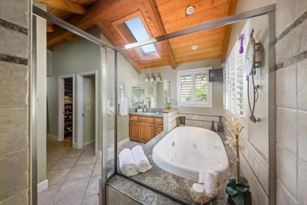 https://cdn.realtyfeed.com/cdn/127/306724265/2475a4b10db29b60c98f2956f2ea1664.webp