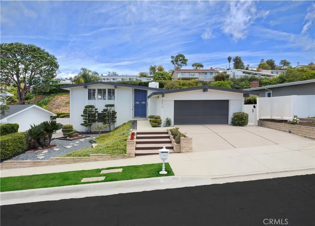 Rancho Palos Verdes, CA 90275