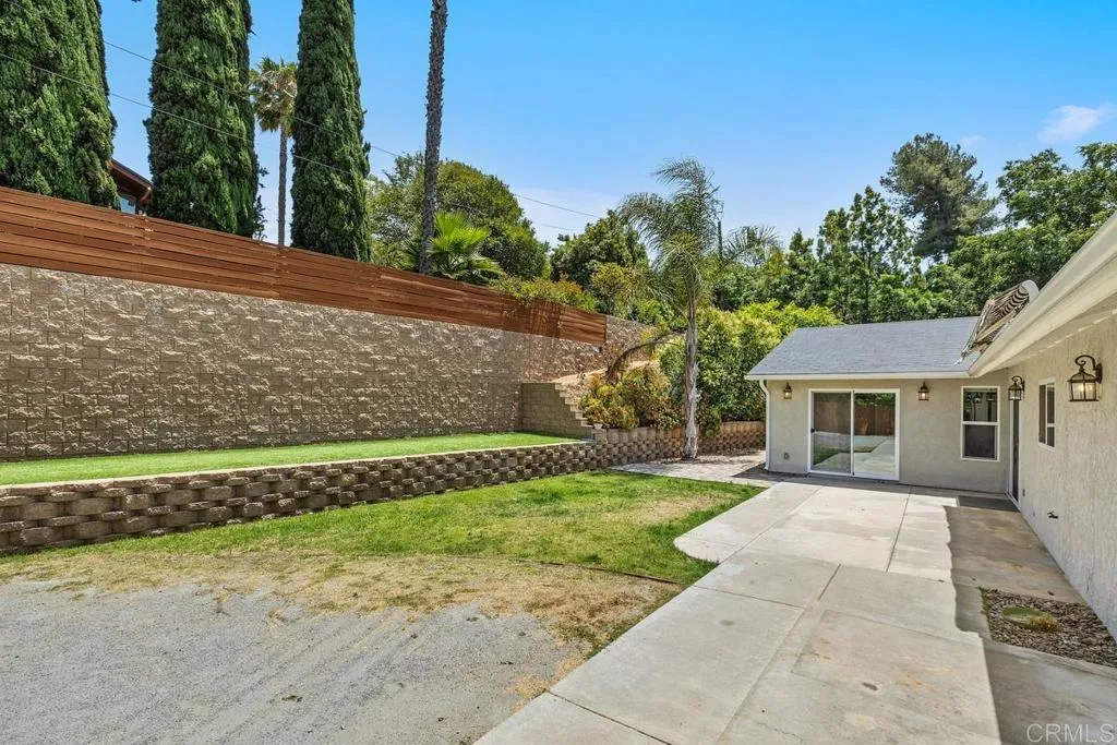 https://cdn.realtyfeed.com/cdn/127/306724271/52952bb66333bcfeb284f64e0757f353.webp