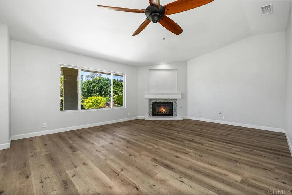 https://cdn.realtyfeed.com/cdn/127/306724271/de74013b85bbb74324de5784042f91ad.webp