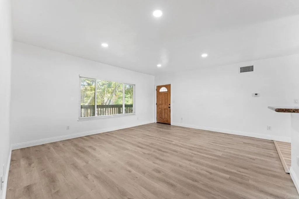 Photo #4: PTP2603898 Listing: Photo #4
