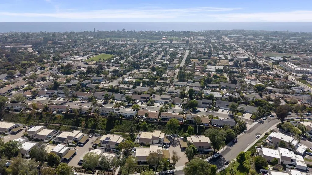 https://cdn.realtyfeed.com/cdn/127/306724314/c6905f6965988cc4ea4bb1d45c4a4650.webp