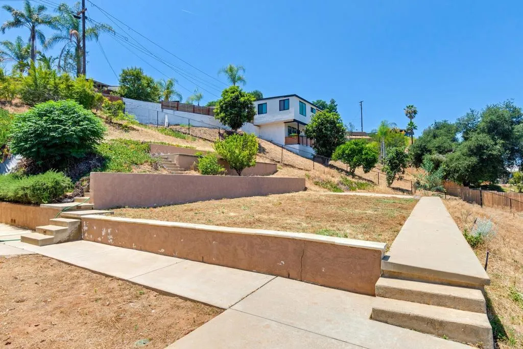 https://cdn.realtyfeed.com/cdn/127/306724327/6cb1dedc33b789eb06f13631aae079ea.webp