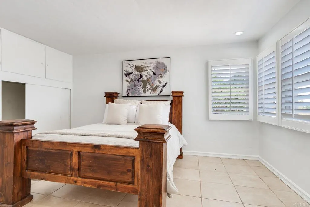 https://cdn.realtyfeed.com/cdn/127/306724327/d42619208e0c0ebb036895c4ed016c68.webp
