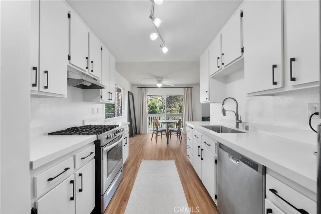 Photo #2: SW26110676 Listing: Photo #2